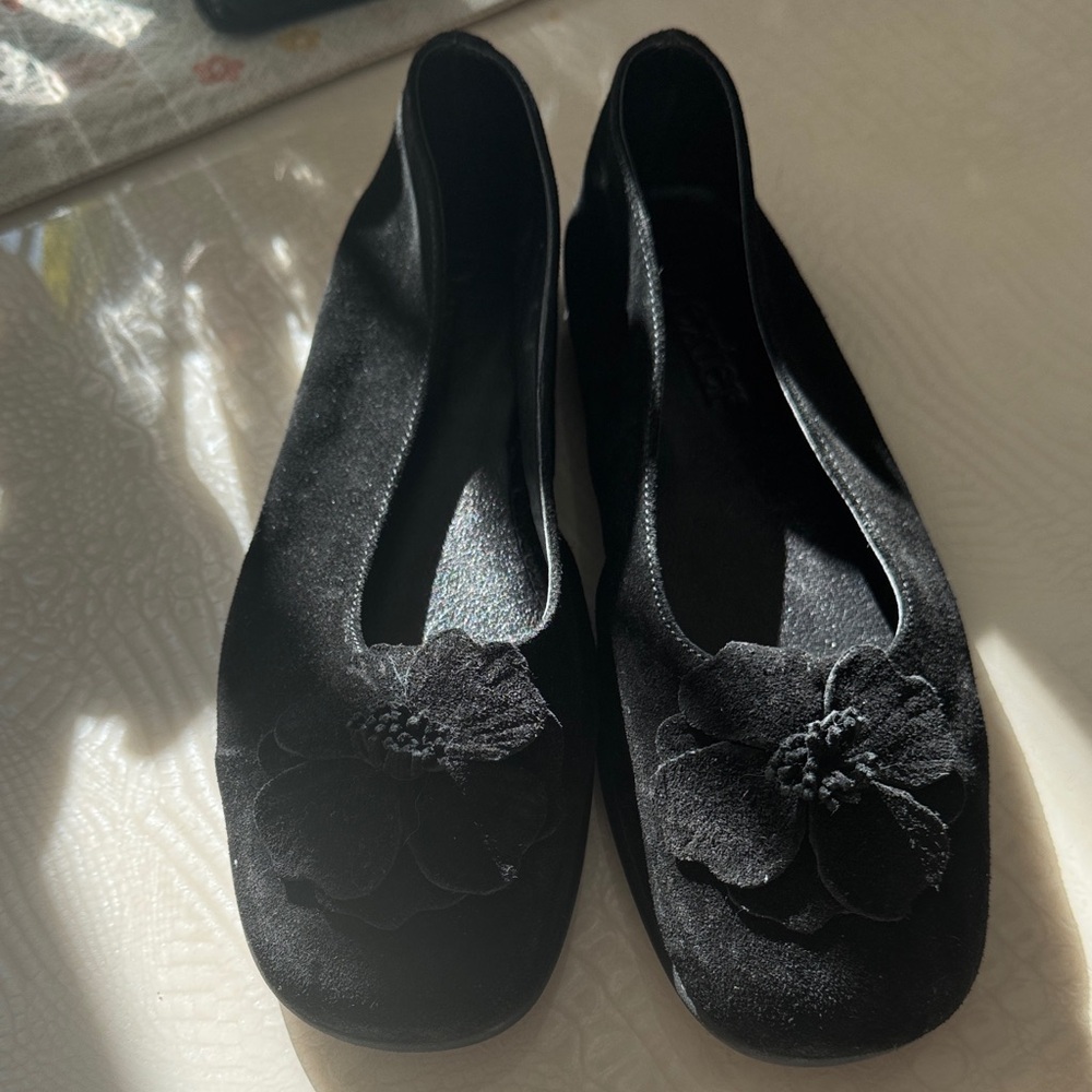 Dexter Black Floral Women's Flats